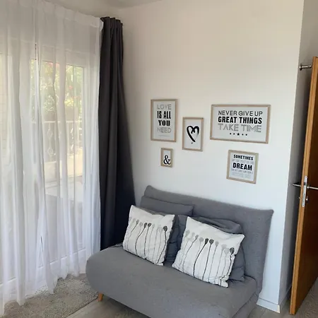 Casa - Vacation In Omiš